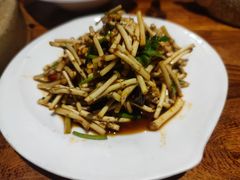 -滇香肴·云南菜蒸汽石锅鱼(云南北路店)
