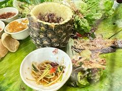 -沐毫傣泐云南菜孔雀宴•手抓饭傣味烧烤(曼听公园店)