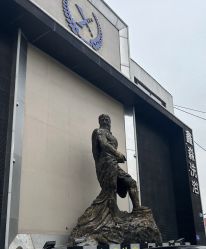 -鑫淼餐饮娱乐中心(江东街店)