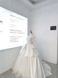 -巴黎时尚婚纱摄影(南汇店)