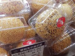 -白玉兰食品(汇联商厦店)