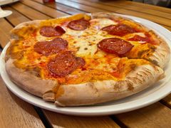 巨眼意式腊肉肠披萨-城市大道红炉披萨烘焙坊