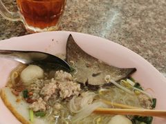 -榮泰米粉湯(Left Shop)