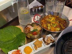 -朴太院·烤肉万岁·创意首尔料理(中联广场店)
