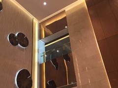 -上海浦东假日酒店