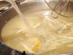 -浪里寻·臻牛养生牛肉火锅(方圆荟店)