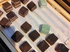 -汤鲜生自助臻选盖碗火锅(福城天虹店)