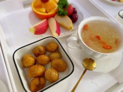 -臻康乃馨月子中心(集美店)