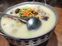 -老兰家传统烧烤炒菜泡馍(小南门店)