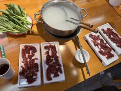 -养牛邓·潮汕牛肉海鲜自助火锅(广州店)