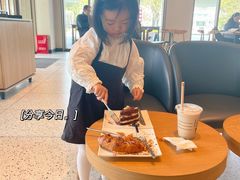 -星巴克(武汉光谷青年汇店)