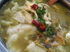 -周鱼小馆石锅酸菜鱼(活力汇店)