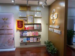 -Mamom club 慢会所(爱丁堡店)