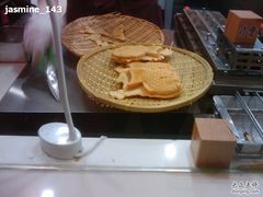 -粉粉乐鲷鱼烧(美罗城店)