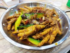 -江城燕子大排档(江汉路步行街店)