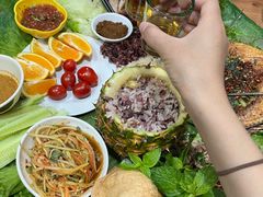 -沐毫傣泐云南菜孔雀宴•手抓饭傣味烧烤(曼听公园店)
