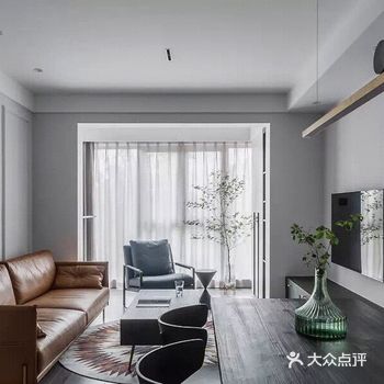 家的定义不是为了取悦别人，而是为了取悦自己以及自己爱