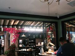 大堂-前海沿·青岛菜(李沧万达店)