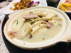 -顺风海鲜港(金玉兰店)