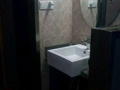 -怡莱酒店(无锡火车站南广场店)