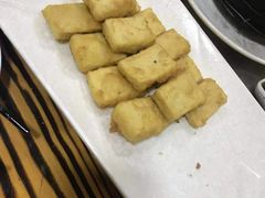-大富蚝乌东哥饭店·石锅鱼杂·柠檬鸭(革新路店)