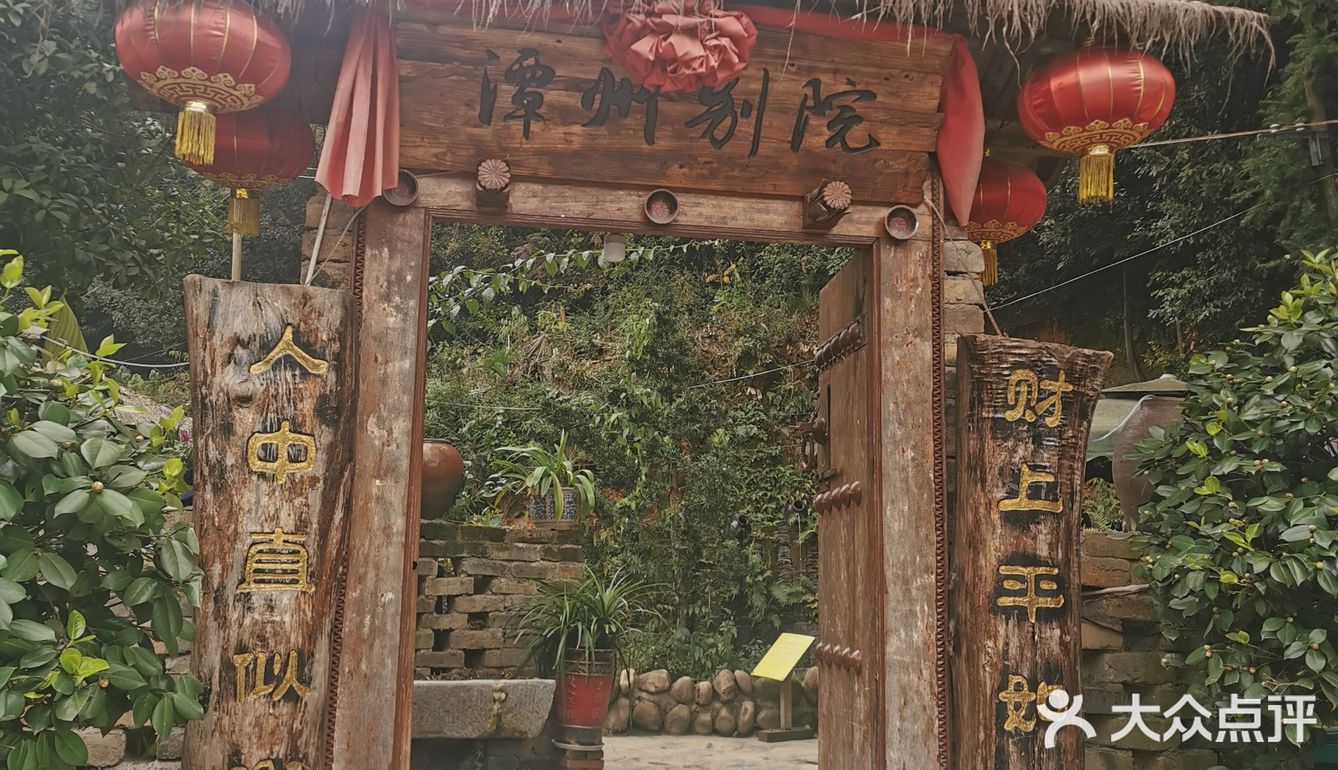 太舒服了！这家鸡汤是提前就煨好的