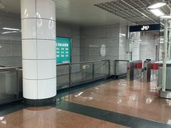 -公园前(地铁站)
