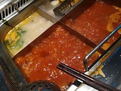 -海底捞火锅鲜切牛肉主题店(长寿路店)