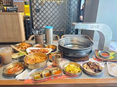 -草家酱蟹炭火烤肉店(珲春南路一店)