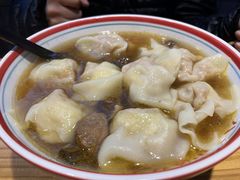 姬松茸炖鸡鲜虾蟹籽抄手-八二小区抄手(龙湖上城天街店)