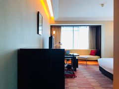 -上海龙之梦万丽酒店