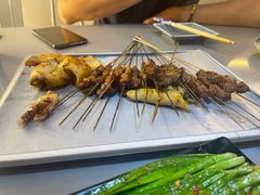 -撸啊撸铁签小肉(车站南路店)