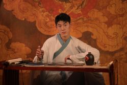 -汉仪华裳汉服馆(打浦桥店)