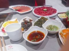 -洞子口重庆鲜货火锅(楚翘城旗舰店)