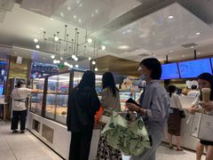 -奈雪的茶(湖滨银泰in77C区PRO店)