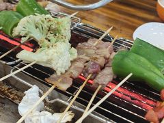 -哈尔滨小酒馆·鲜肉现穿自助烧烤(康新花园店)
