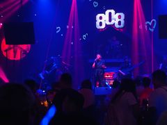 -808 LiveHouse