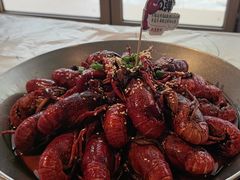 -巴厘龙虾·榜首油焖大虾(音乐学院·沿江酒馆店)