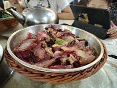 -红旗山庄(圭峰山店)