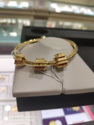 -周生生Chow Sang Sang(东方店)