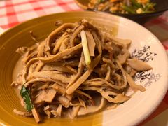 -醉美东江·三文鱼·烧鸡公