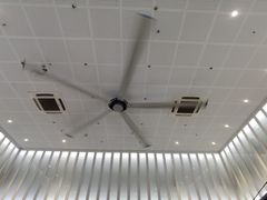 -超鹿运动(五四路恒力城店)