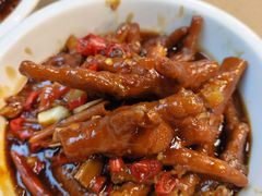 红烧鸡脚+南昌啤酒-老三样·旧食新味(万寿宫店)