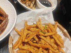 -鑫小城故事·藕汤·家常菜(台北一路总店)