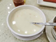 -明记港式烧腊茶餐厅(下沙店)