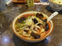 酸汤什菌鱼片米线-南苑风味过桥米线(革新路店)