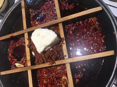 九宫格锅底-瓜西西重庆火锅(花溪店)
