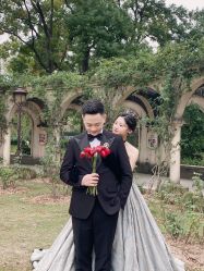 -青禾蒙娜丽莎婚纱摄影(武汉总店)