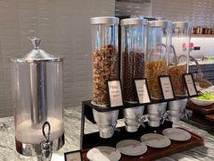 -深圳国际会展中心希尔顿酒店(前海华发冰雪世界店)