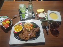 -豪客来牛排(空港华联店)